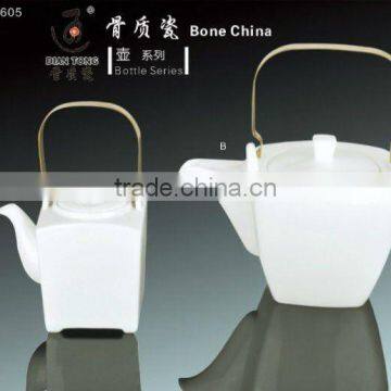 Fine bone china white ceramic coffee and tea pot