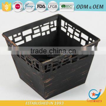 Galvanized and Iron Garen Good Plants for Pots Galvanized Flower Planters