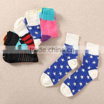 Fashion style printed cotton woman socks wholesale