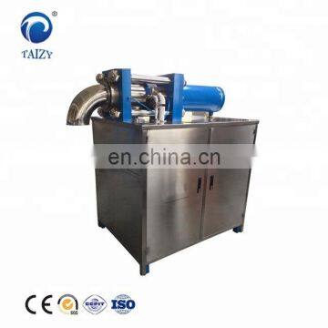 machine of CO2 pelleting particles producing dry ice