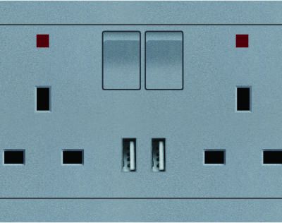 UK Standard Socket With 2.1A USB Outlet type C