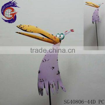 Metal bird decoration for decorating garden with iron garden bird sticks