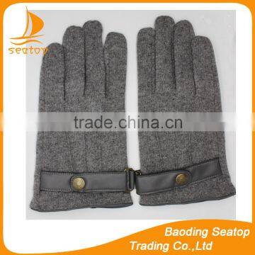 2016 Wholesale cheap new simple style spandex velvet gloves with belt buckle