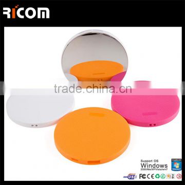 Round shape power bank mobile charger 2000mah capacity free oem from Shenzhen Ricom PB331C