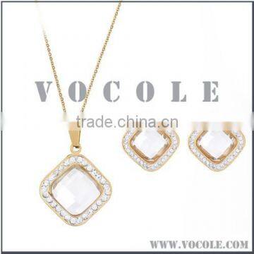 Square shell pendant jewelry set with diamonds necklace and earrings