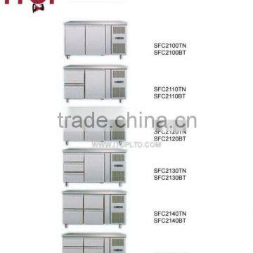 GN 1/1 pan 2 doors refrigerated counters