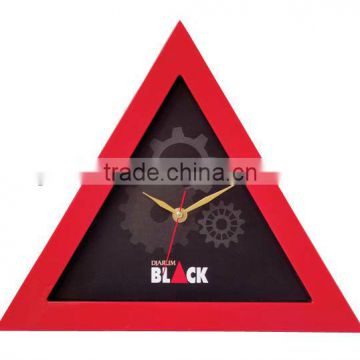 YZ-3311 colourful plastic triangle clocks gift wall clock