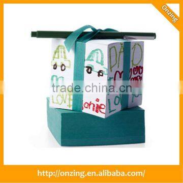 Onzing 4 sides printing paper memo cube with pen hold