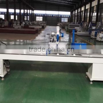 Double head cutting saw for plastic profile