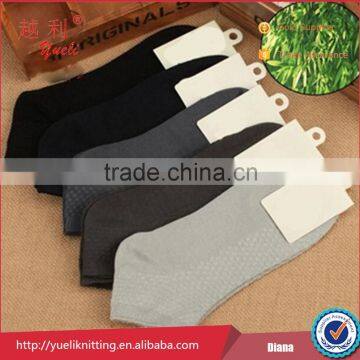 2016 Newest cheap Japan 100% bamboo men soft socks, boat men socks