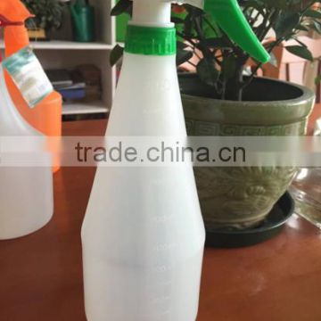 plastic spray bottles