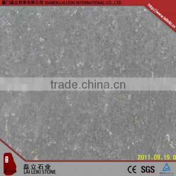 China manufacture bush hammered black basalt pavers