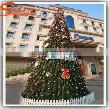 2015 New Product Price Pvc Fiber Optic Snowing Christmas Tree Led Pine Artificial Christmas Tree for Sale Festival Decoration photo-2