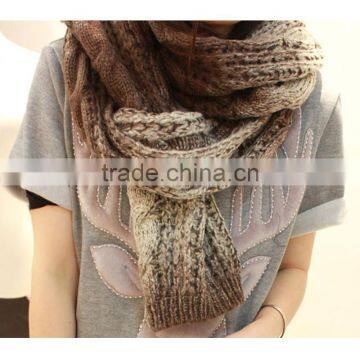 Winter Super Thick and Women Fashion 180*40cm Color Gradual Change Design Women Knitting Latest Scarf photo-3