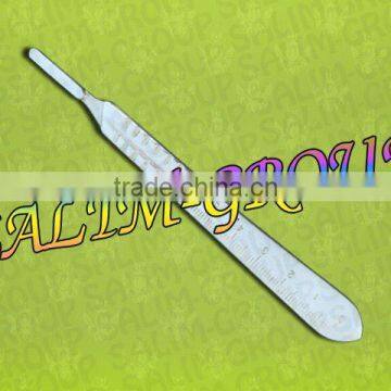 75 PCS SCALPEL HANDLE # 4 WITH SCALE