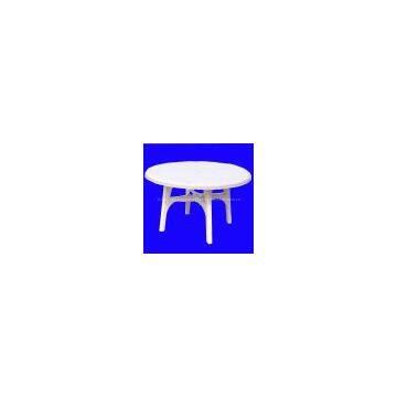 plastic tables and chairs
