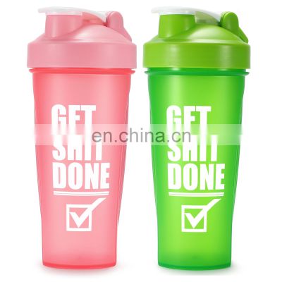 2021 ready to ship 600ml bpa free leak proof pepper small square plastic classic protein neon shaker bottle