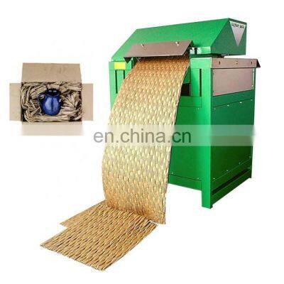 Waste corrugated cardboard carton box shredder / shredding machine