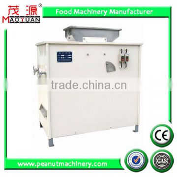 Hot sale roasted peanut dry peeling machine (half kernel)with CE