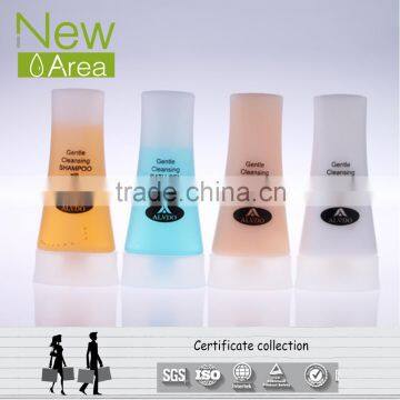 high quality OEM PE headstand bottle for hotel shampoo 30ml with flip top cap