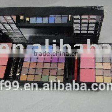 96 color eyeshadow