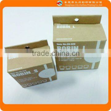 Customized kraft paper packaging box with handle