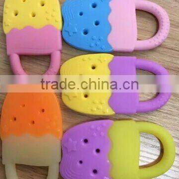 Manufacturer OEM Cute Banana Silicone Baby Toy Baby Teether photo-4