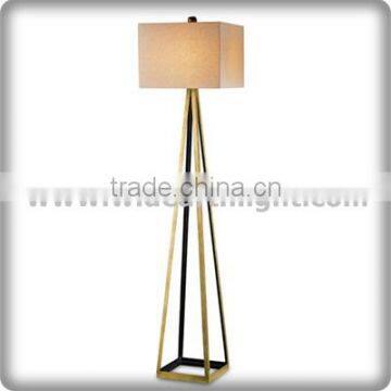 UL CUL Listed Hotel Antique Brass Tripod Floor Lamp With Square Linen Shade F80453