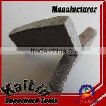Concrete core bit segment, core bit segment, diamond core bit segment