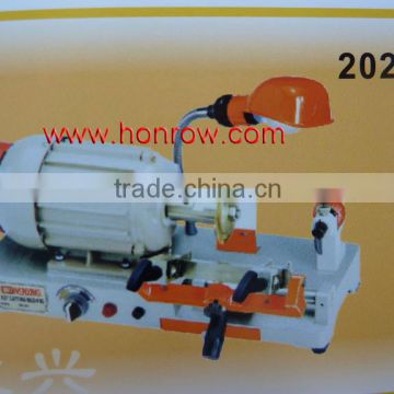 Model 202-A WenXing key cutting machine with external cutter