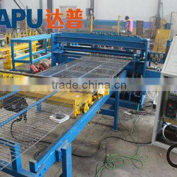 Poultry wire mesh welding line