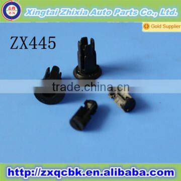 Plastic Clips and Fastener /car Spare Parts photo-3
