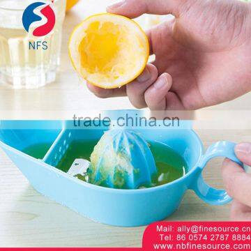 Strainer Design Juicer Plastic Citrus Hand Lemon Orange Squeezer