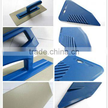 Triangle scraper with PP plastic rubber blade