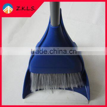 New Design Useful Folding Plastic Broom And Dustpan Set photo-3
