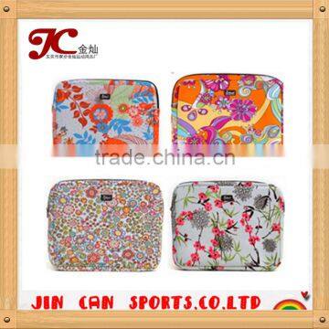 China Made Promotional Customized Printed 20 Inch Laptop Sleeve photo-6