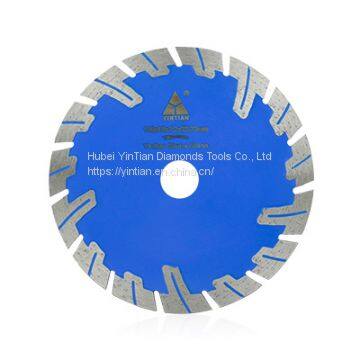 Hot Pressed Protective Teeth Diamond Saw Blade for Cutting Concrete