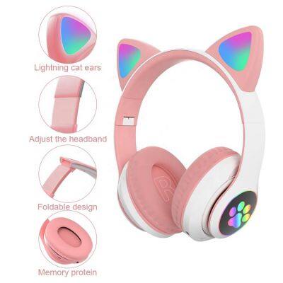 Custom Wireless Headsets Girl Gaming on Ear Headphone TF Microphone Led Light Cute Cat Ear BT Gaming Headset