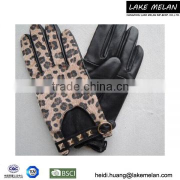 Lady's Pu/Fabric Glove With Metal Decoration For AW 16 LMSDR-003