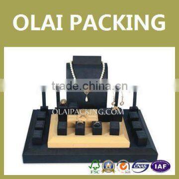 China wholesale luxury leather jewelry display set