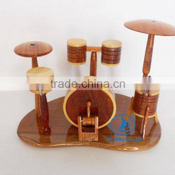 HANDCRAFTED WOODEN DRUM MODEL