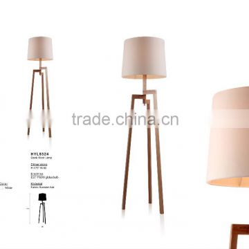 Tripod Floor Lamp Classic Design for Contemporary or Traditional Living Rooms - Soft Ambient Lighting - Made with Natural Wood