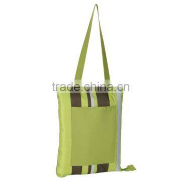 2015 Fashionable Carry Bag Design Waterproof Picnic Rug photo-4