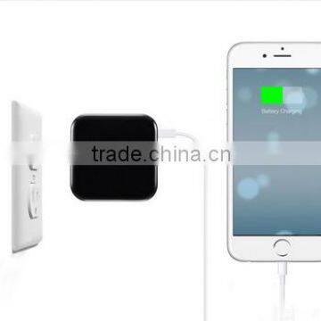 Dual Usb Square Travel Charger 4.8A for IPhone/iPad and Samsung photo-3