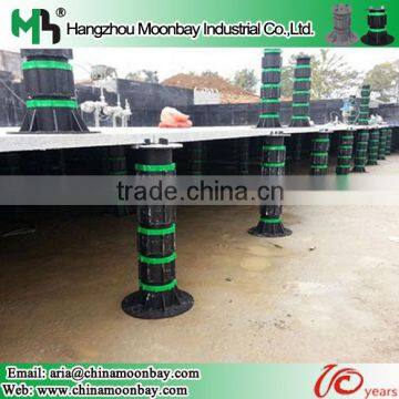 Adjustable plastic pedestal for tiles