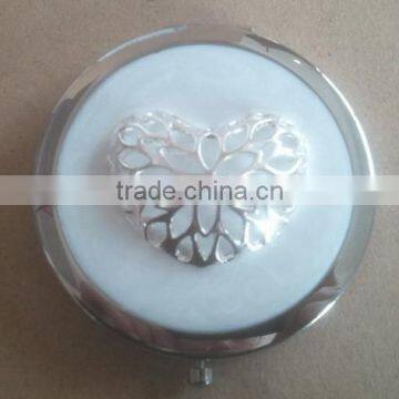 Decorative Black Compact Mirror With Metal Heart Decor photo-2