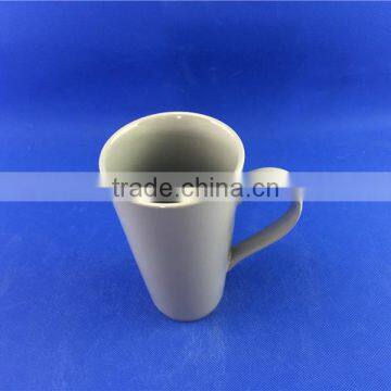 18 oz Ceramic Coffee Mug in Stock photo-4