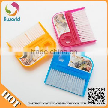 Widely Used Printing Plastic Broom + Dustpan Suit