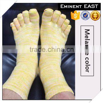 Breathable Colorful Mix Blend Yarn Bamboo Five Toe Socks photo-4