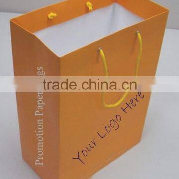 Glossy Finish Paper Bags With Rope Handles photo-2